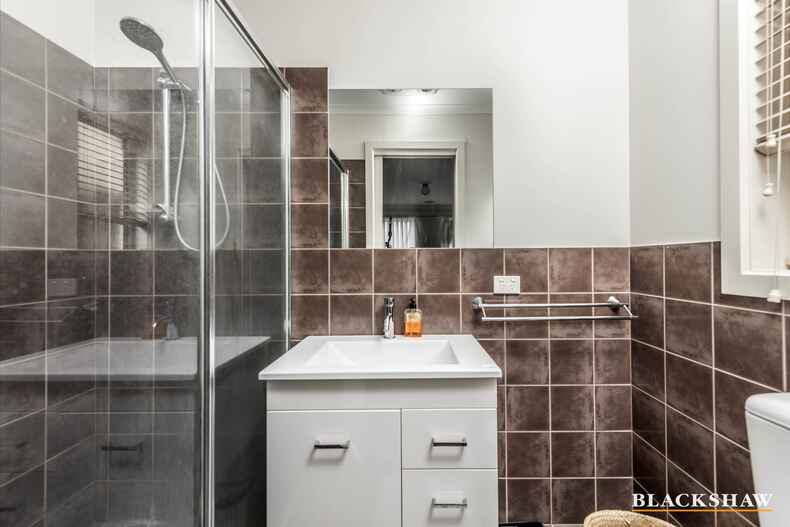 37 Zakharov Avenue Forde 37 Zakharov Avenue Forde