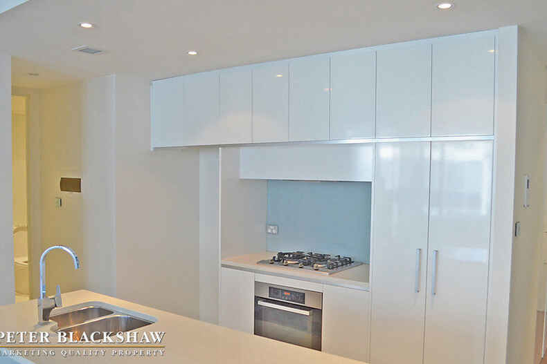 120/11 Trevillian Quay Kingston