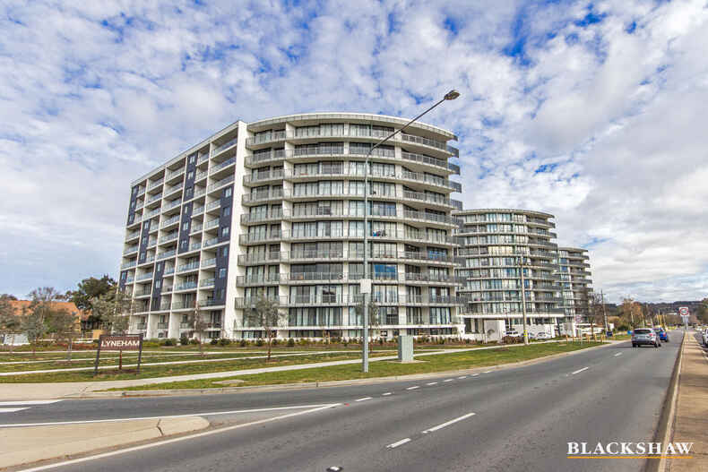 304/1 Mouat Street Lyneham