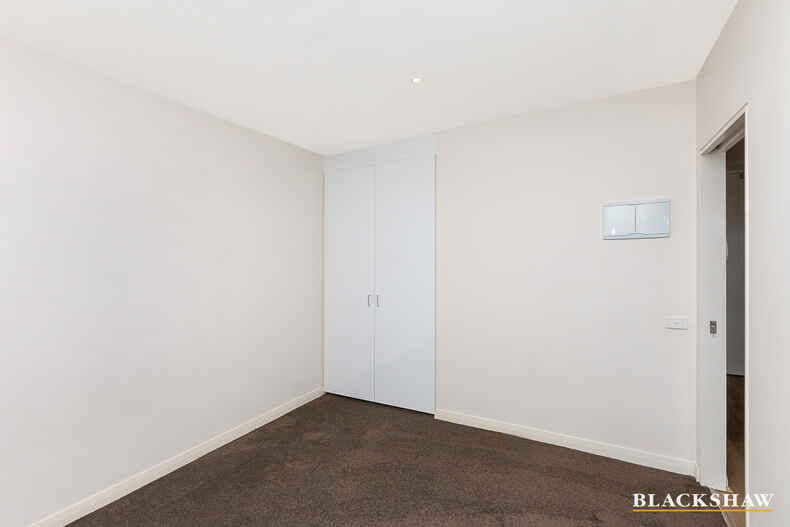304/1 Mouat Street Lyneham