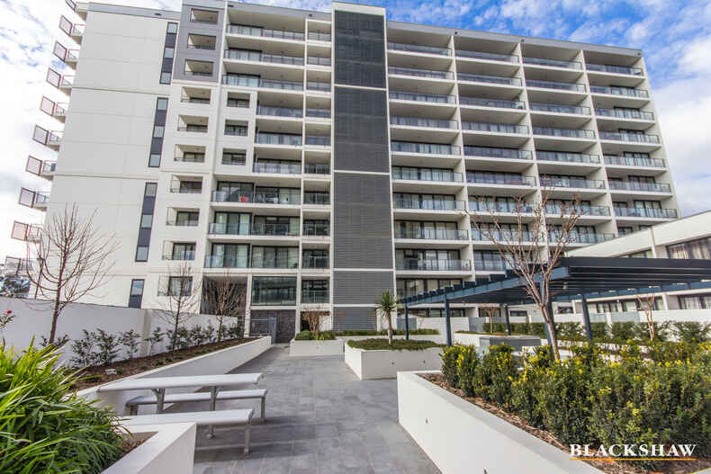 304/1 Mouat Street Lyneham