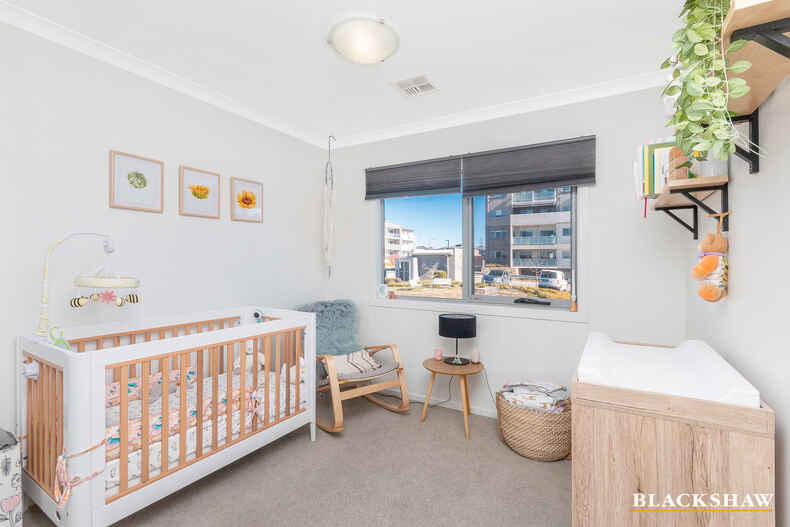 43/41 Philip Hodgins Street Wright