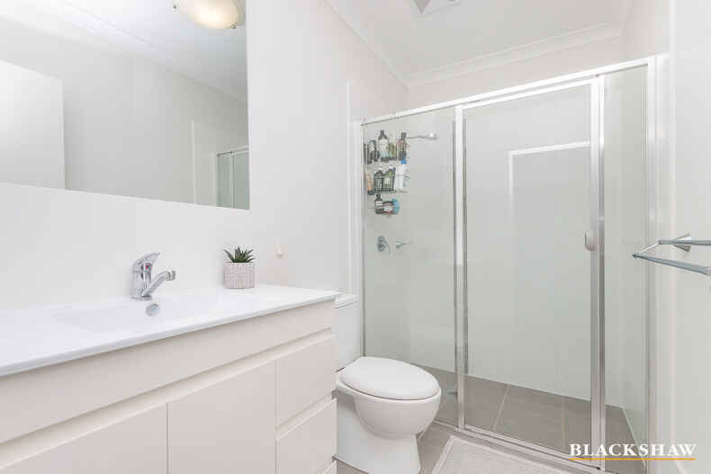 43/41 Philip Hodgins Street Wright