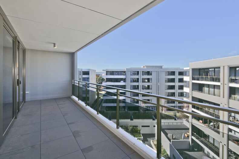 161/46 Macquarie Street Barton 161/46 Macquarie Street Barton