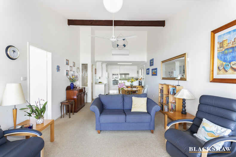 10/2C Graydon Avenue Denhams Beach