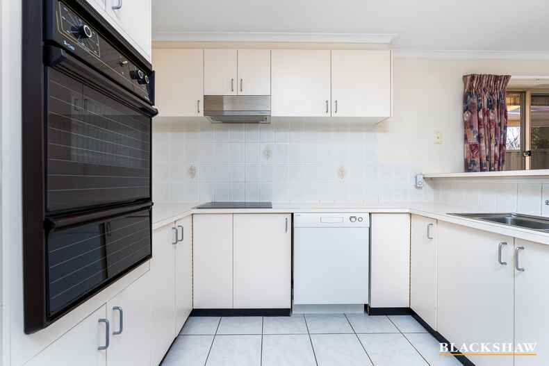 72 Florence Taylor Street Greenway 72 Florence Taylor Street Greenway