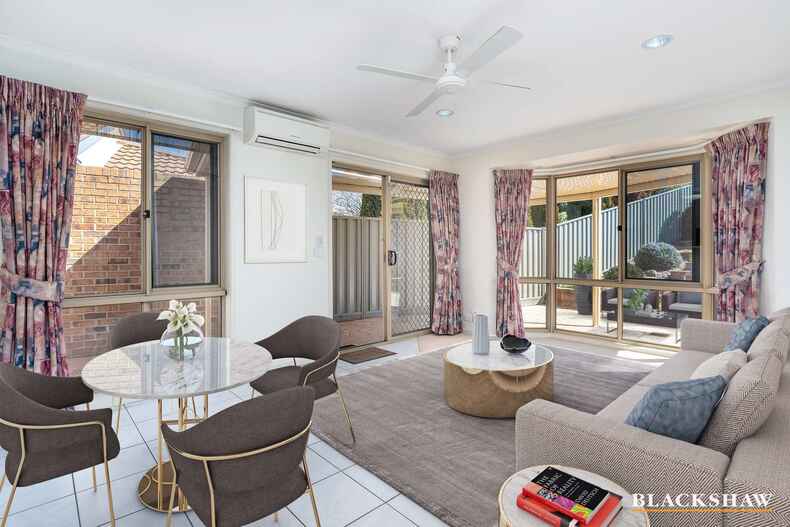 72 Florence Taylor Street Greenway 72 Florence Taylor Street Greenway