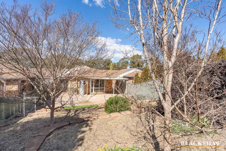 72 Florence Taylor Street Greenway 72 Florence Taylor Street Greenway