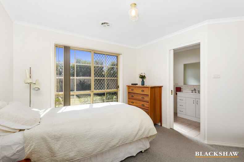 1/107 Lexcen Avenue Nicholls 1/107 Lexcen Avenue Nicholls