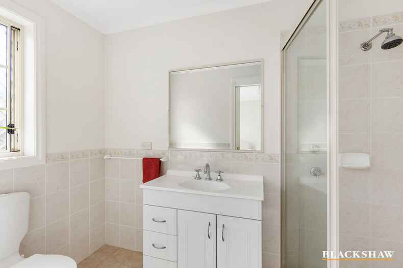 1/107 Lexcen Avenue Nicholls 1/107 Lexcen Avenue Nicholls