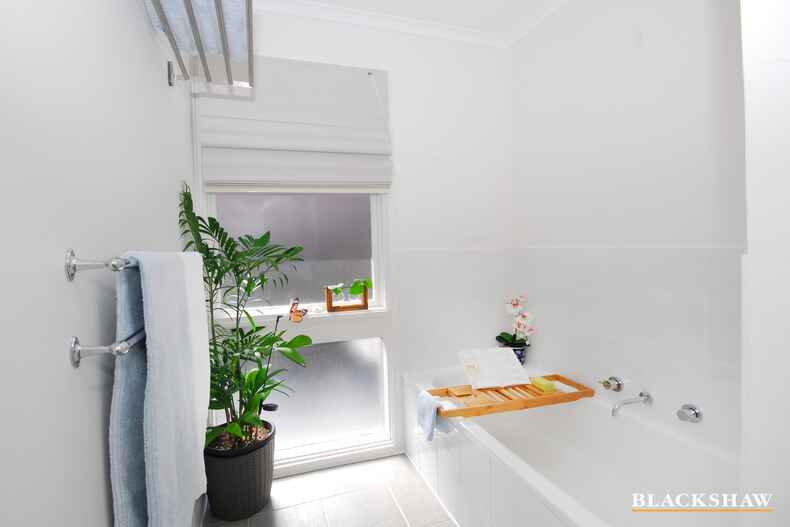 76 McInnes Street Weston 76 McInnes Street Weston