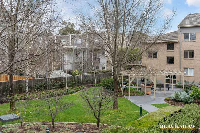 12/43 Ijong Street Braddon