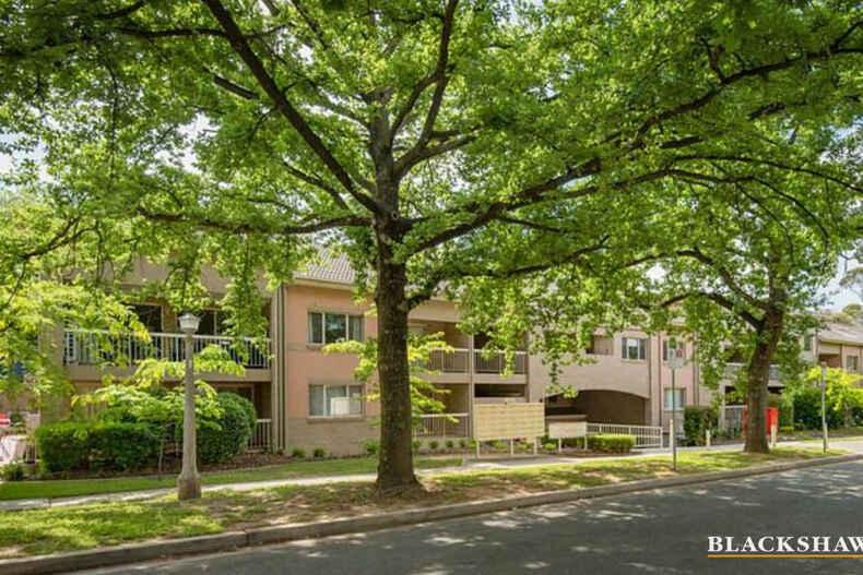 12/43 Ijong Street Braddon