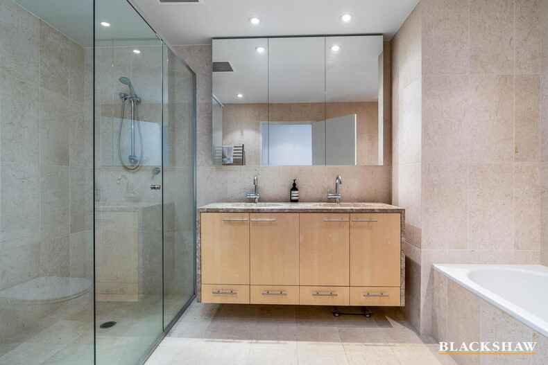 6/31 Printers Way Kingston