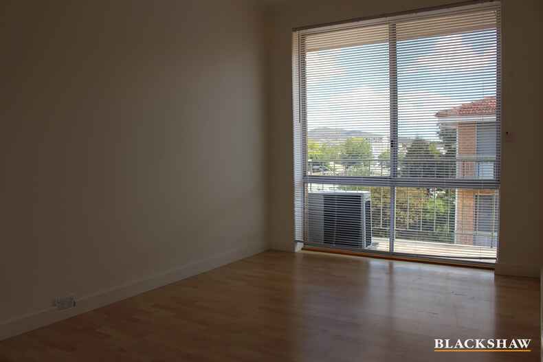 12/17 Carinya Street Queanbeyan