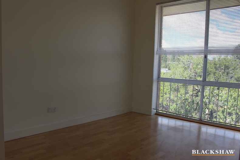 12/17 Carinya Street Queanbeyan