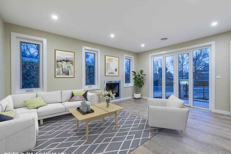 1/215 La Perouse Street Red Hill