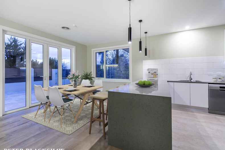 1/215 La Perouse Street Red Hill
