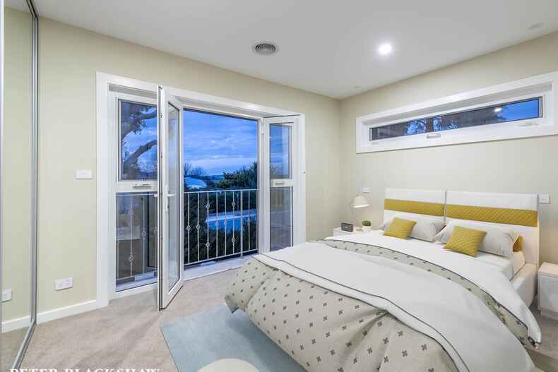 1/215 La Perouse Street Red Hill