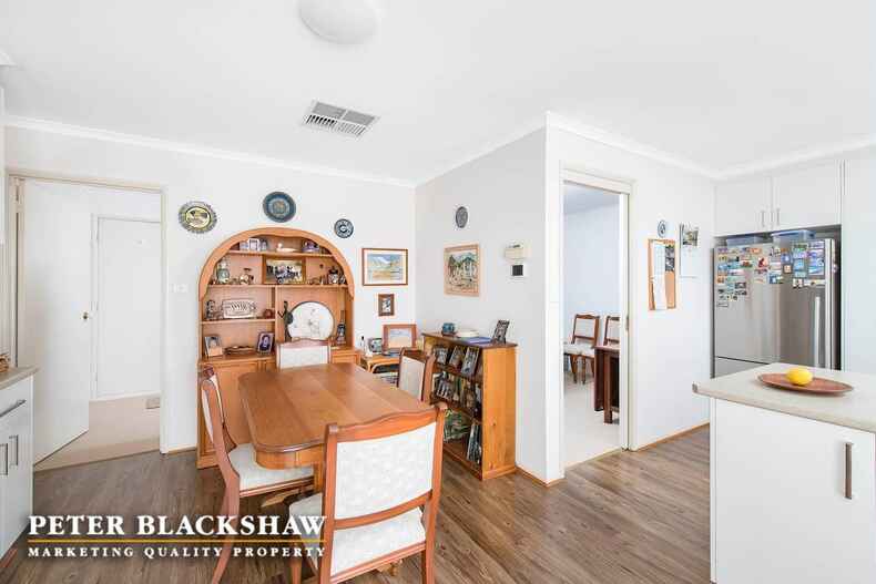 11/2 Lander Crescent Amaroo