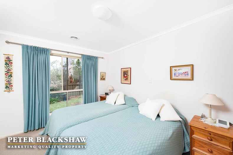 11/2 Lander Crescent Amaroo