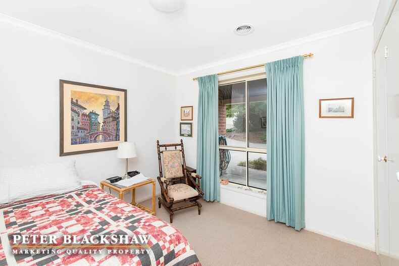 11/2 Lander Crescent Amaroo