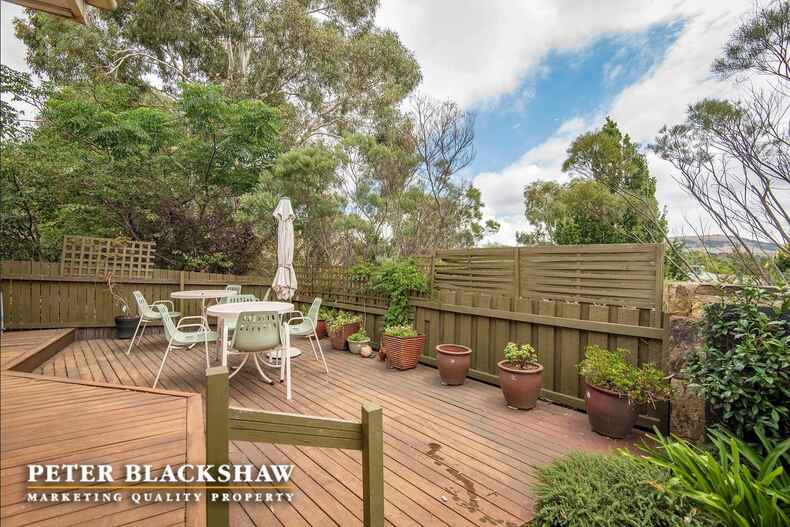 11/2 Lander Crescent Amaroo