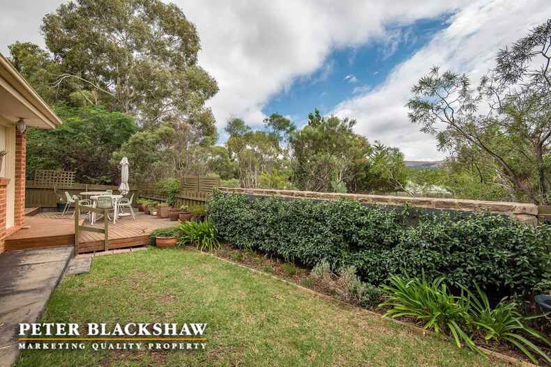 11/2 Lander Crescent Amaroo