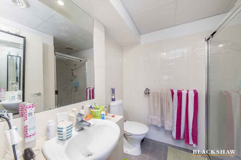 16/7 Eldridge Crescent Garran