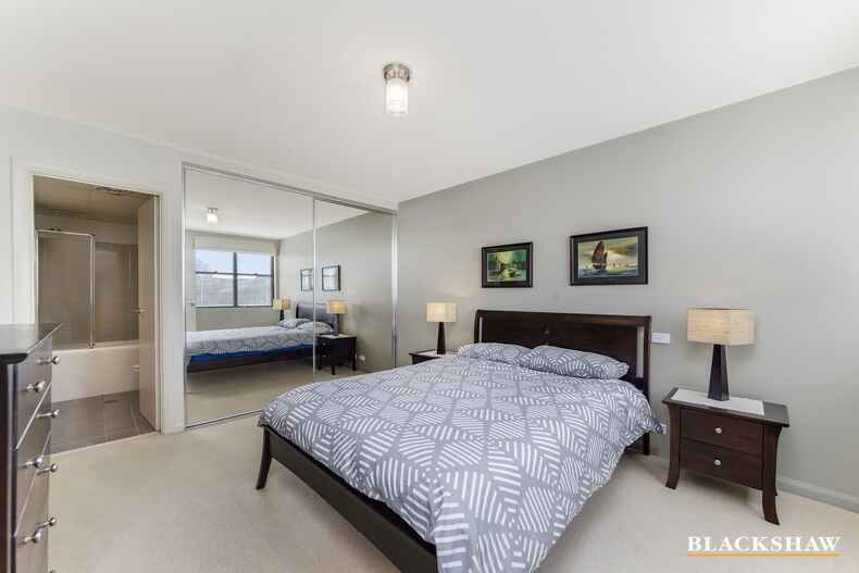 16/7 Eldridge Crescent Garran