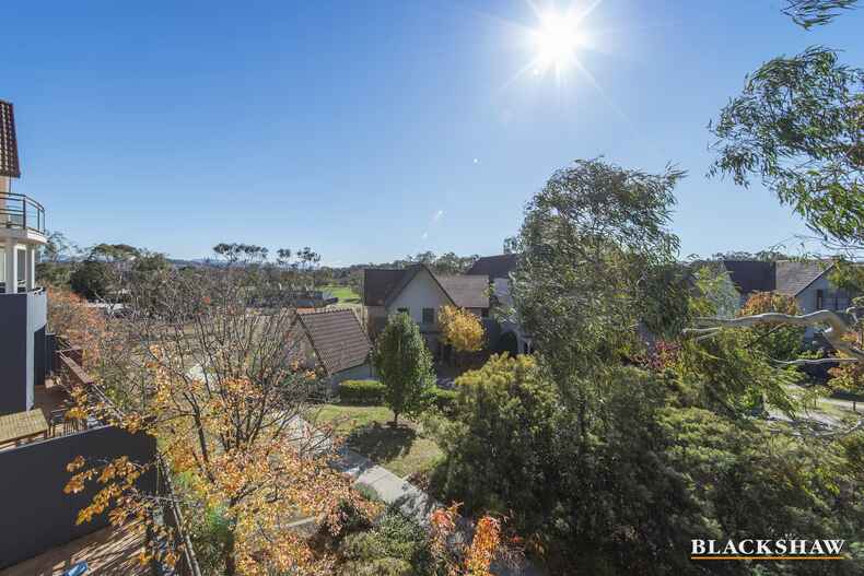 16/7 Eldridge Crescent Garran