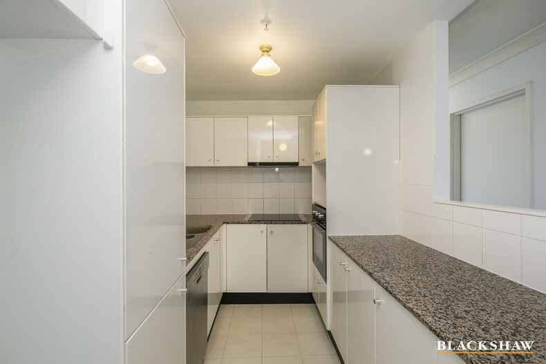 602/2 Marcus Clarke Street City