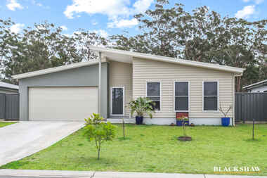 3 Gillan Grove Broulee