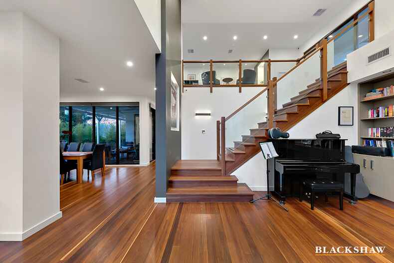 6 Broome Crescent Yarralumla 6 Broome Crescent Yarralumla