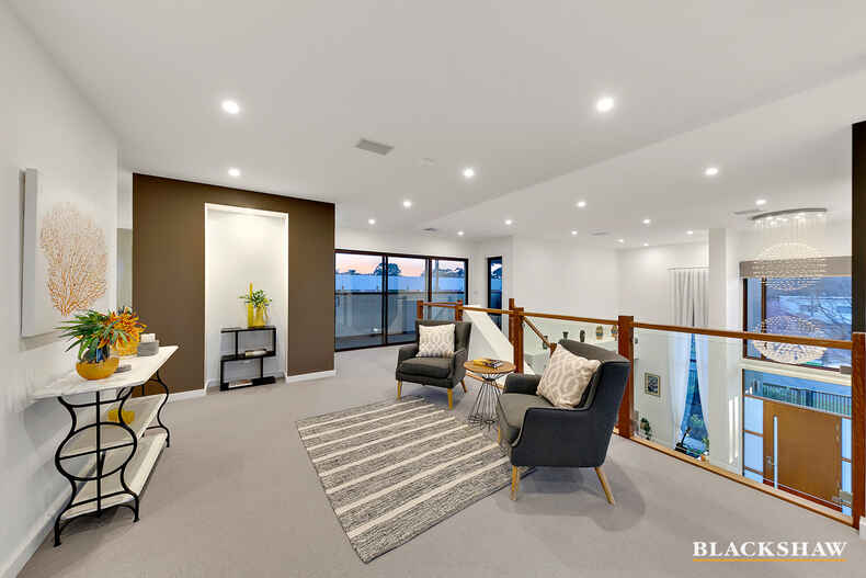 6 Broome Crescent Yarralumla
