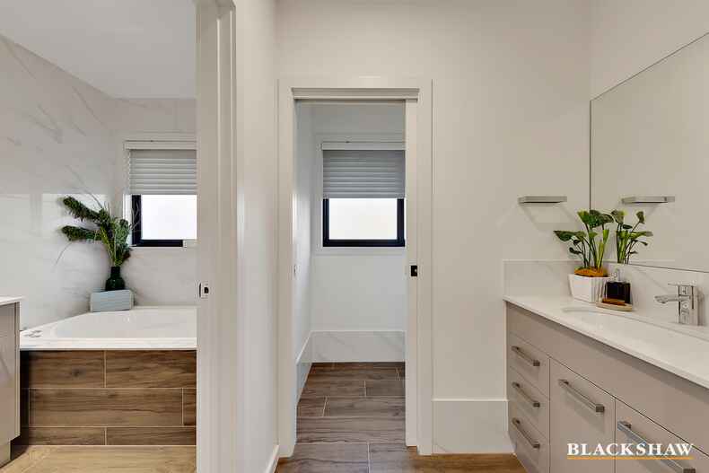 6 Broome Crescent Yarralumla 6 Broome Crescent Yarralumla