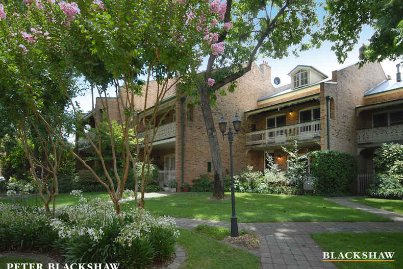 5/3 Allambee Street Reid