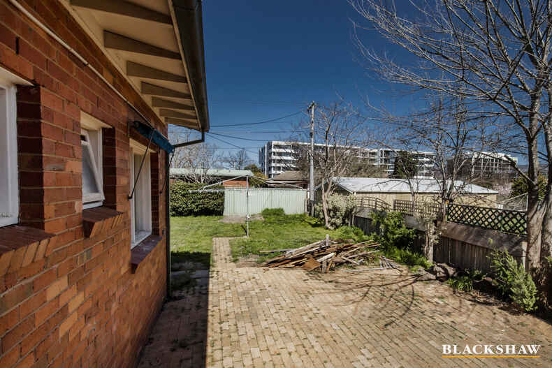 50 Blacket Street Downer
