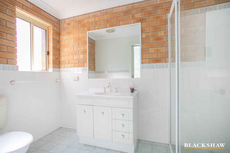 7 Hawks Nest Place Surfside