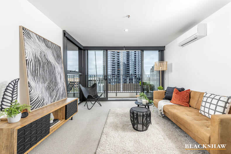1003/120 Eastern Valley Way Belconnen