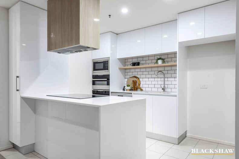 1003/120 Eastern Valley Way Belconnen