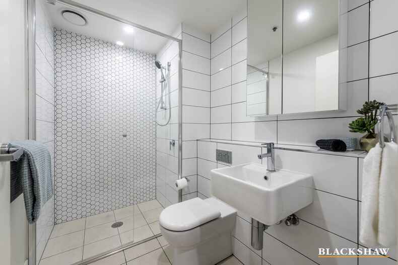 1003/120 Eastern Valley Way Belconnen 1003/120 Eastern Valley Way Belconnen