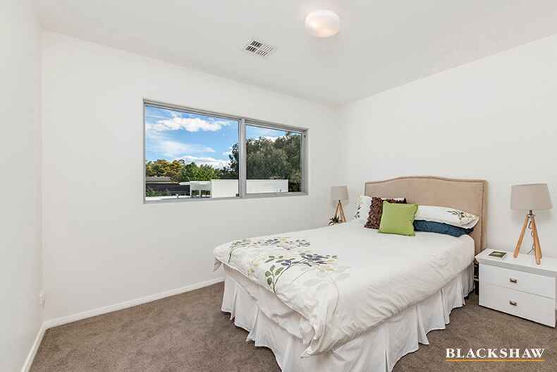 2/155 Strickland Avenue Deakin 2/155 Strickland Avenue Deakin