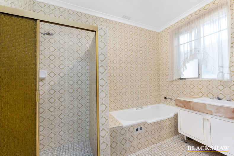 23 MacKenzie Street Hackett