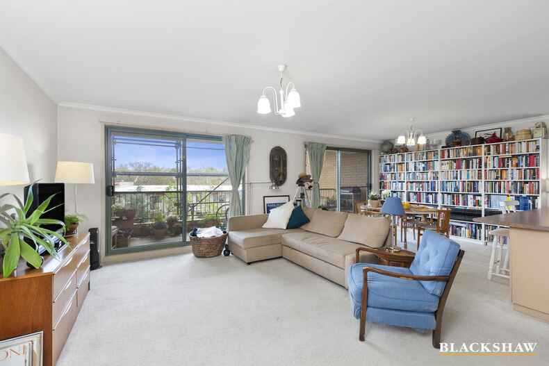 10/9 Oxley Street Griffith