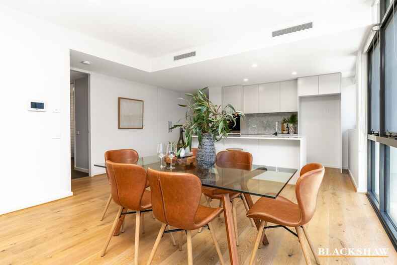 227/20 Anzac Park Campbell