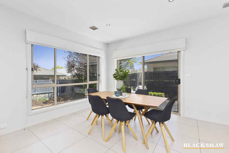 30 Nullarbor Avenue Franklin