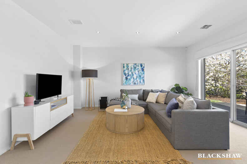 30 Nullarbor Avenue Franklin