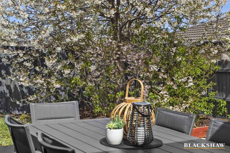 30 Nullarbor Avenue Franklin 30 Nullarbor Avenue Franklin