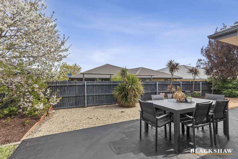 30 Nullarbor Avenue Franklin 30 Nullarbor Avenue Franklin